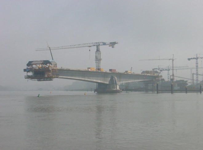Construction of the segmental Pierre Pflimlin Bridge over the Rhine in 2001. The bridge was opened in 2002.